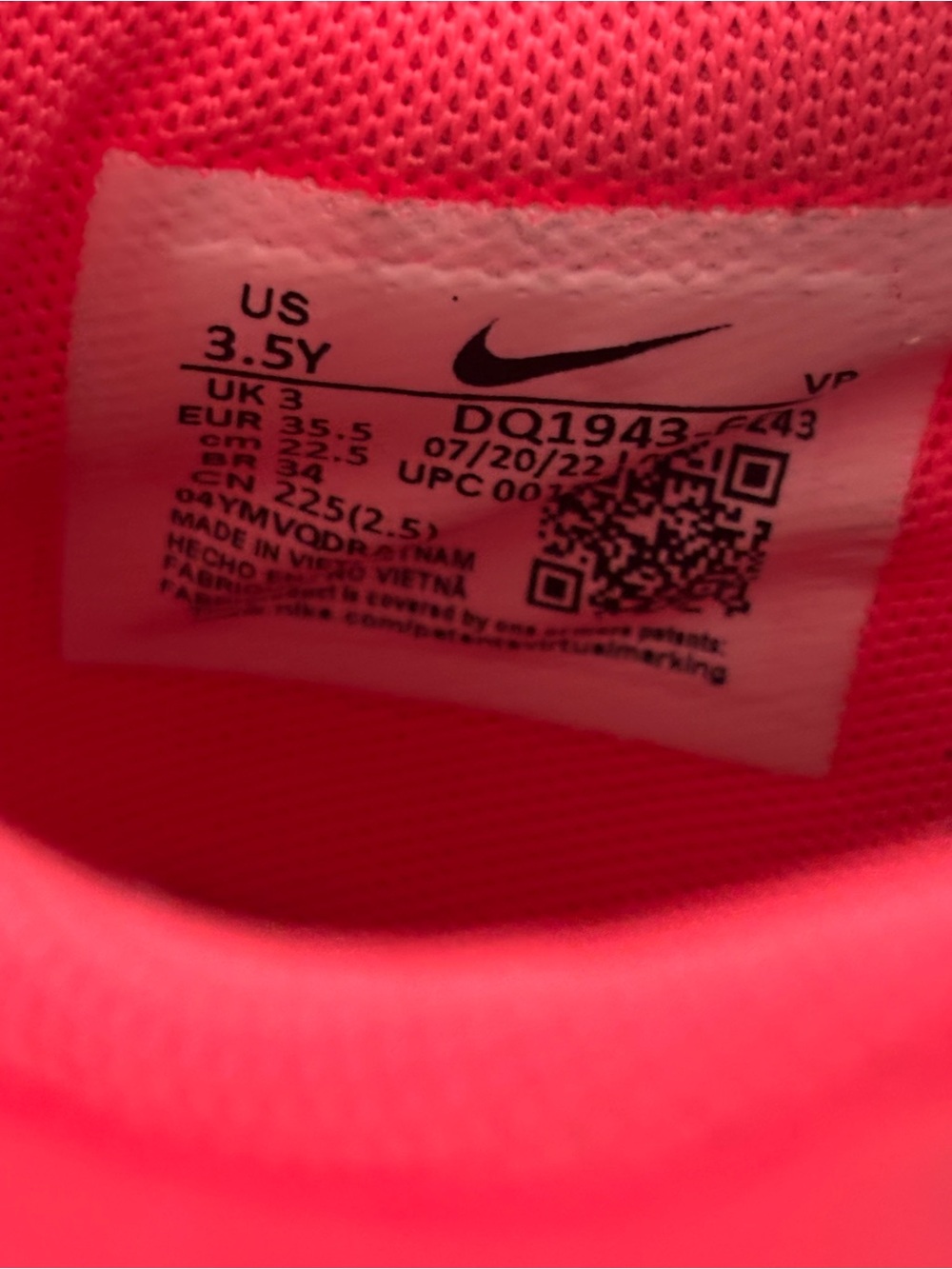 Nike Giannis Immortality 2 EP 'Hot
Punch Mismatched'
Kids 3.5 size - Picture 8 of 8